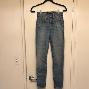 Veronica Beard Light Blue Skinny Jeans